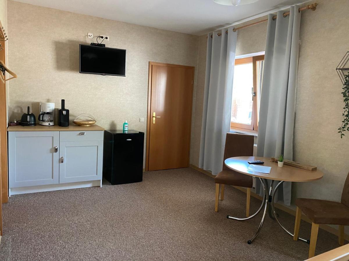 Rooms4Ring Privatzimmer Am Nurburgring Quiddelbach Ngoại thất bức ảnh